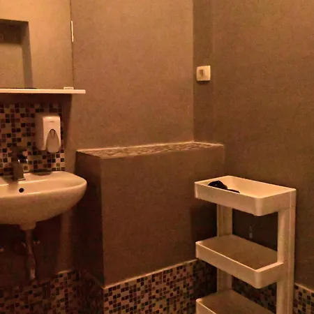 Rock بيت ضيافة