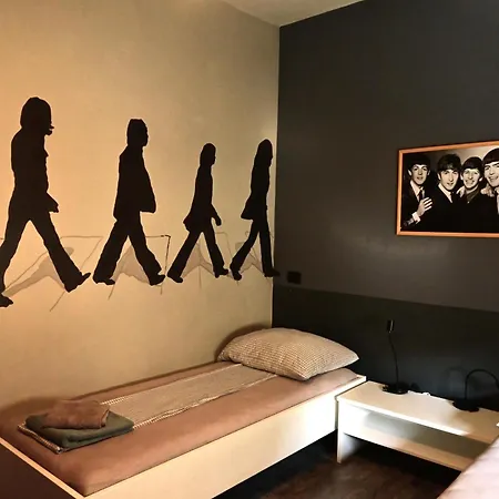 Rock Guest house *