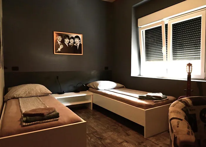 Rock 게스트하우스